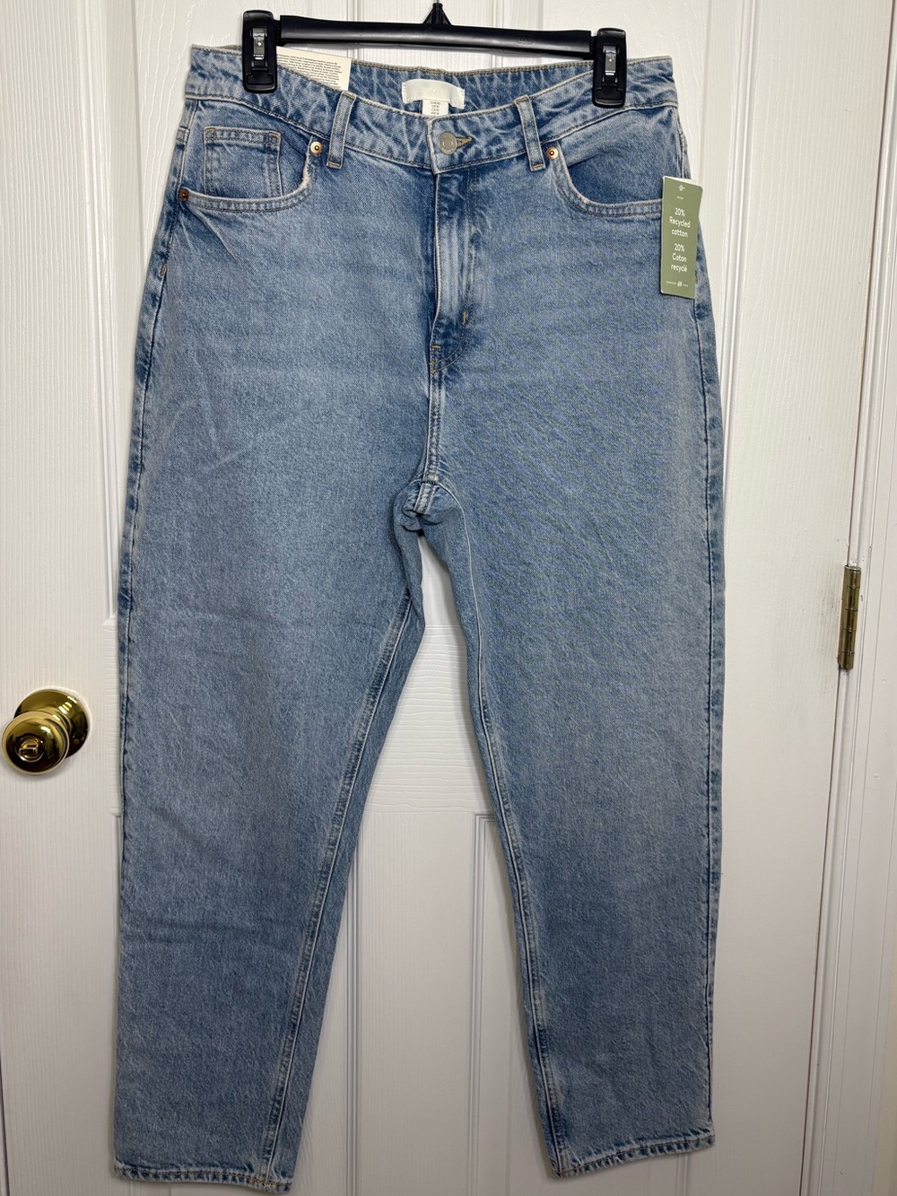 H&M Light Blue High-Waist Mom Jeans(New)